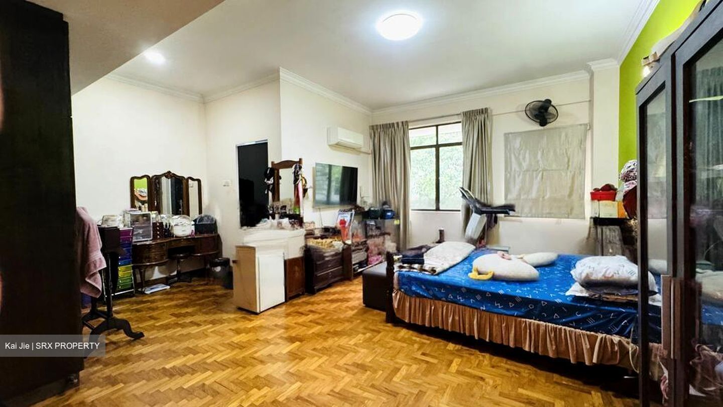 Fernvale Road (D28), Terrace #463428901